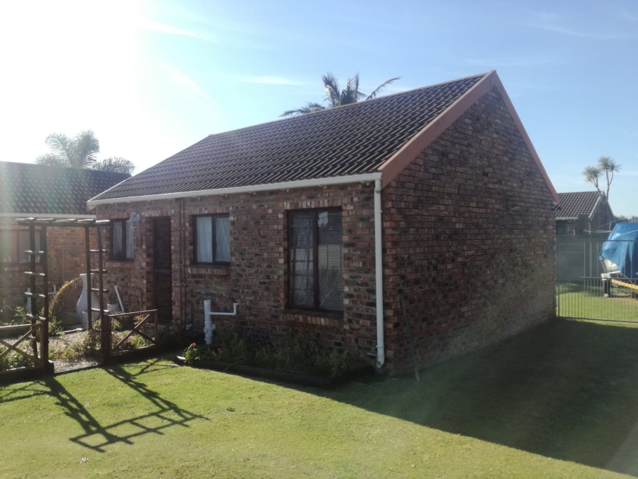 To Let 2 Bedroom Property for Rent in Lorraine Eastern Cape